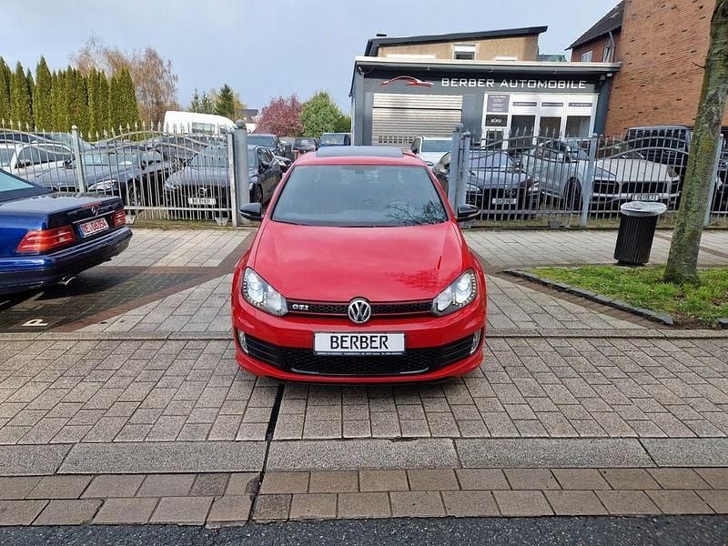 Gebraucht VW Golf VI Edition 235 PS (172 kW) 2011 Rot Kleinwagen