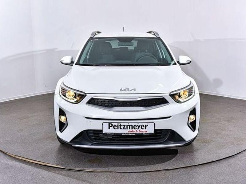 Gebraucht Kia Stonic Vision 101 PS (74 kW) 2024 Weiß SUV