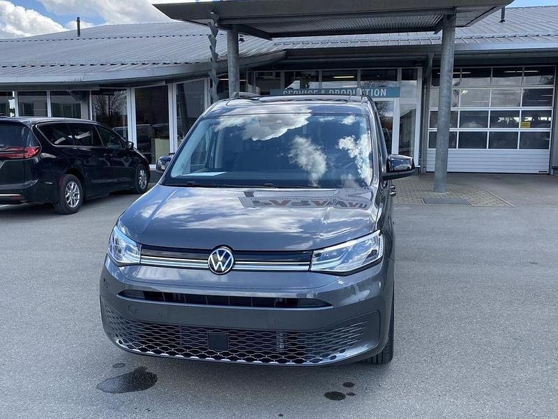 Neu VW Caddy Maxi Style 116 PS (85 kW) 2025 Grau Van / Kleinbus