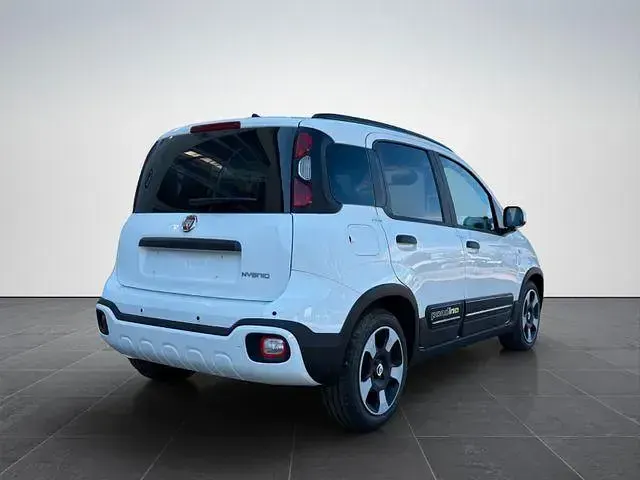 Neu Fiat Panda Cross Cross 69 PS (50 kW) 2026 Weiss Kleinwagen