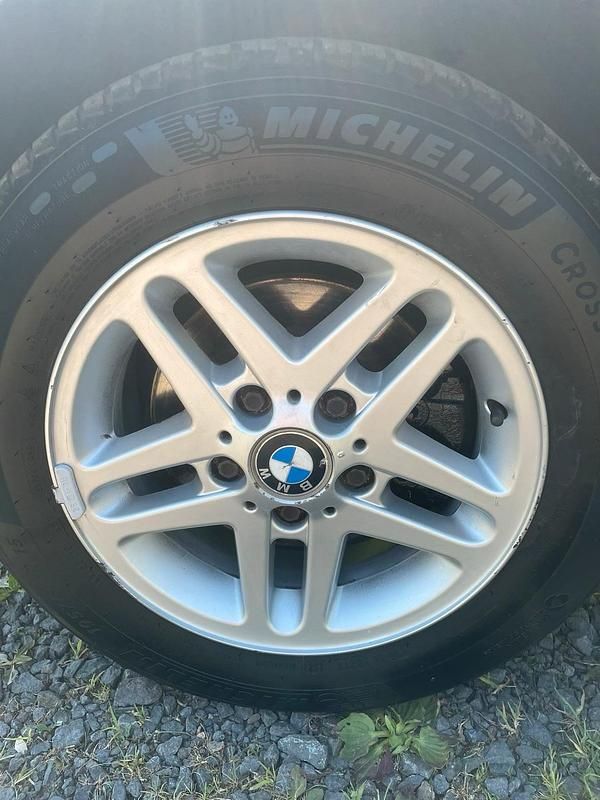 Gebraucht BMW 316 115 PS (84 kW) 2002 Grau Kleinwagen