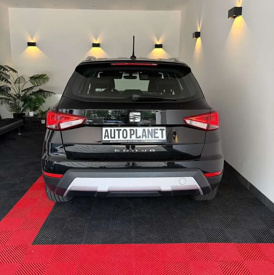 Gebraucht Seat Arona XCELLENCE 116 PS (85 kW) 2018 Schwarz SUV