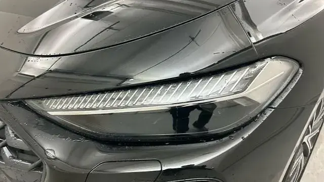 Second-hand Audi A5 S-line plus 204 CP (150 kW) 2025 Negru Break