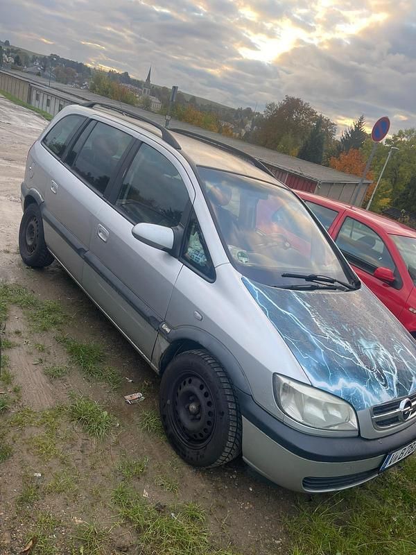 Silber Gebraucht 2005 Opel Zafira Van / Kleinbus | 400 € - Bild 1/4