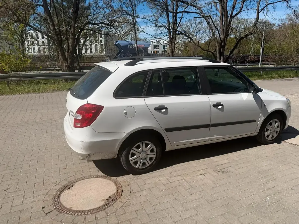 Second-hand Skoda Fabia 70 CP (51 kW) 2013 Alb Break