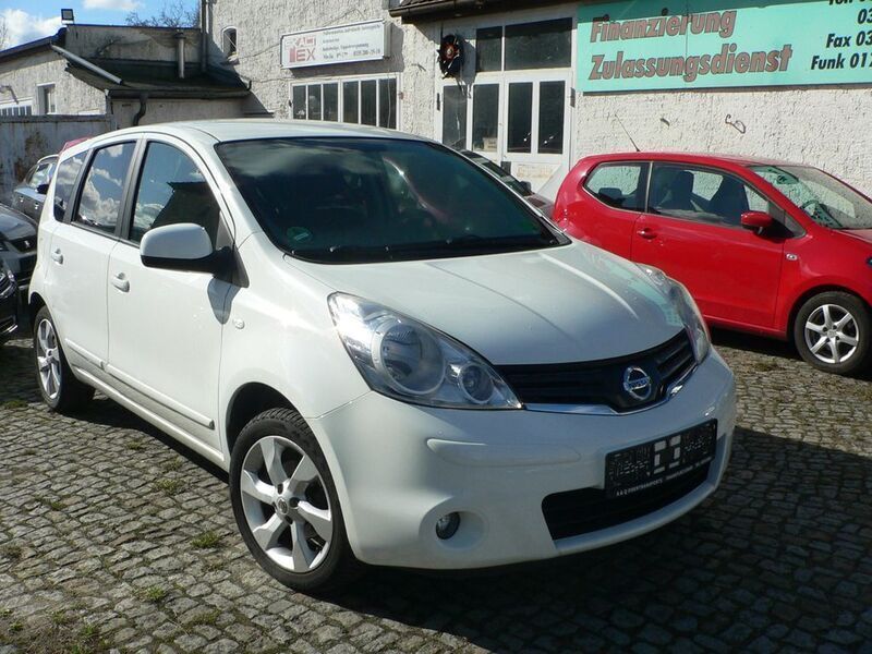 Weiß Gebraucht 2010 Nissan Note Visia Van / Kleinbus | 4.600 € (Teuer) - Bild 1/4