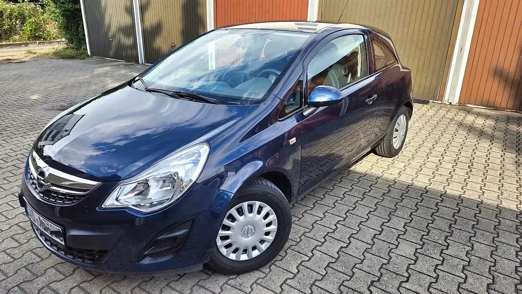 Gebraucht Opel Corsa Edition 69 PS (50 kW) 2012 Blau Kleinwagen
