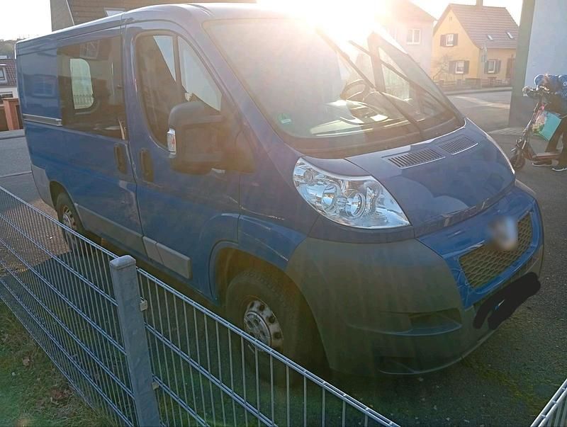 Gebraucht Peugeot Boxer 150 PS (110 kW) 2011 Blau Van