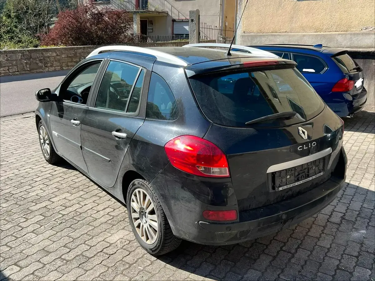 Gebraucht Renault Clio GrandTour 100 PS (73 kW) 2010 Schwarz Kombi