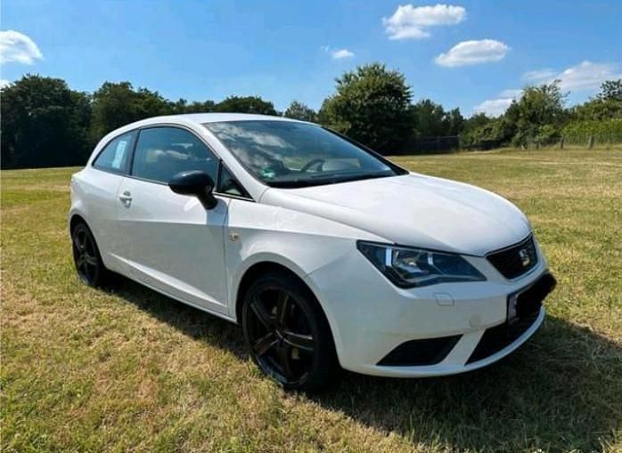 Weiß Gebraucht 2015 Seat Ibiza SC Style Kleinwagen | 5.500 € (Etwas zu teuer) - Bild 1/4