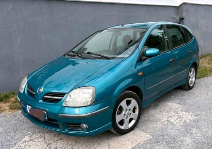 Andere farben Gebraucht 2004 Nissan Almera Tino Van / Kleinbus | 1.299 € (Guter Preis) - Bild 1/4