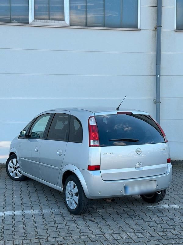 Gebraucht Opel Meriva 110 PS (80 kW) 2007 Silber Van / Kleinbus