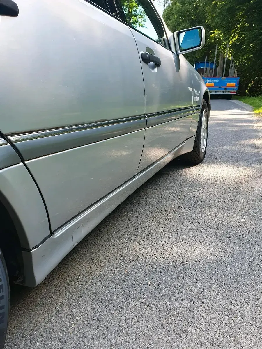 Gebraucht Mercedes C240 170 PS (125 kW) 1998 Silber Limousine
