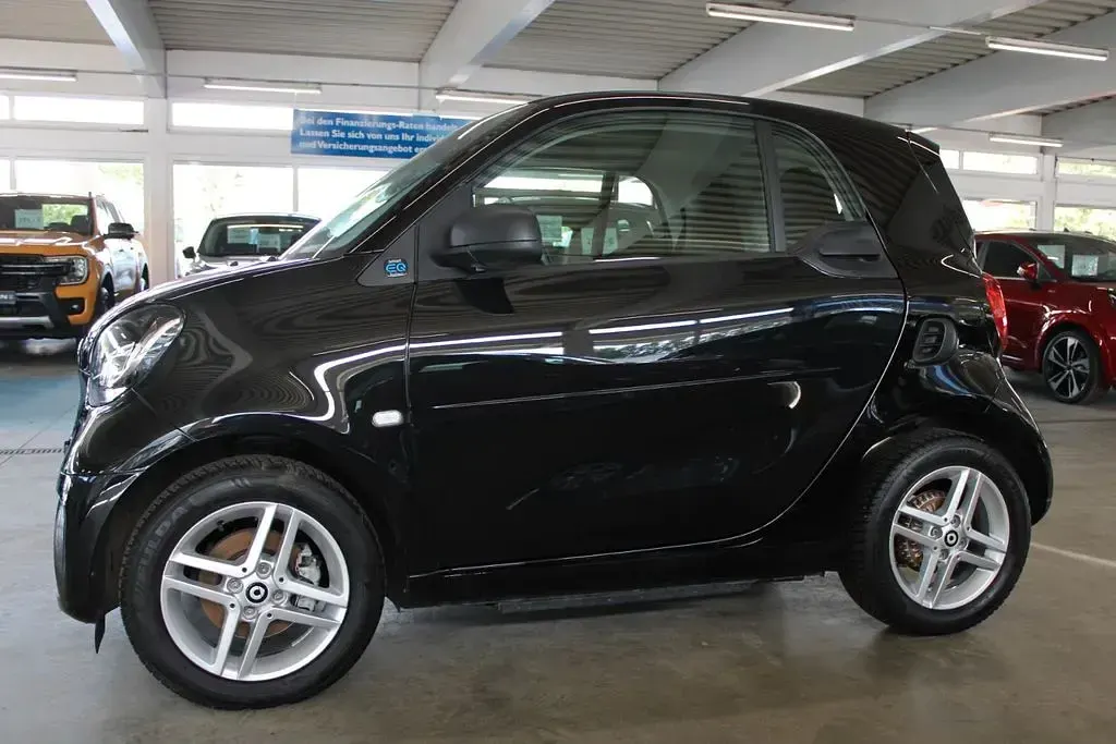 Gebraucht Smart ForTwo Electric Drive 60 kW (82 PS) 2020 Schwarz Coupé