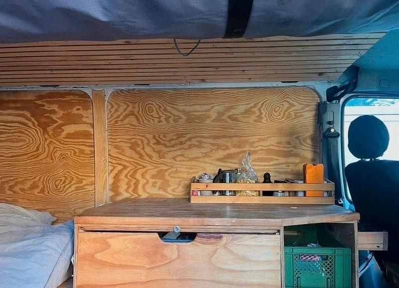 Second-hand Renault Master 90 CP (66 kW) 2005 Alb Monovolum