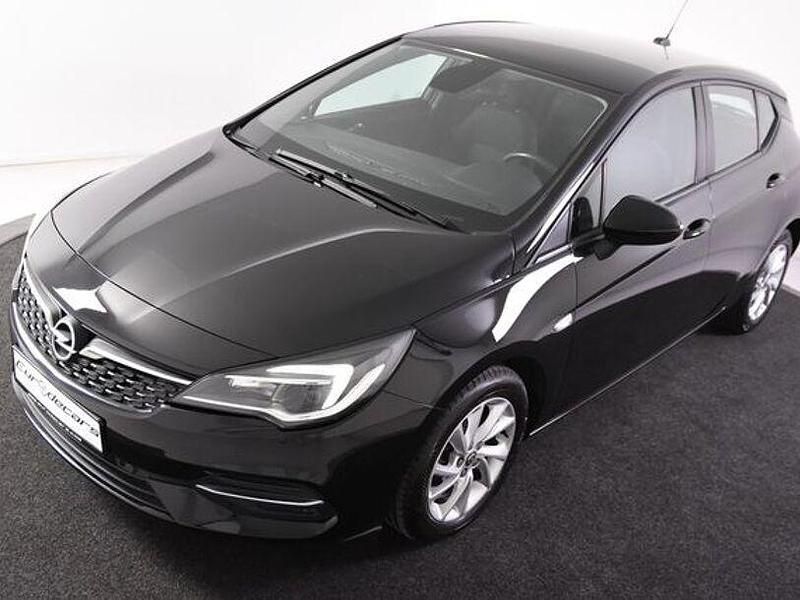 Gebraucht Opel Astra Edition 105 PS (77 kW) 2020 Schwarz Limousine
