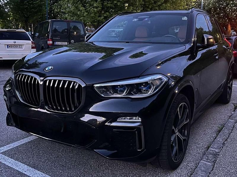 Schwarz Gebraucht 2019 BMW X5 M Shadowline SUV | 48.900 € (Fairer Preis) - Bild 1/4