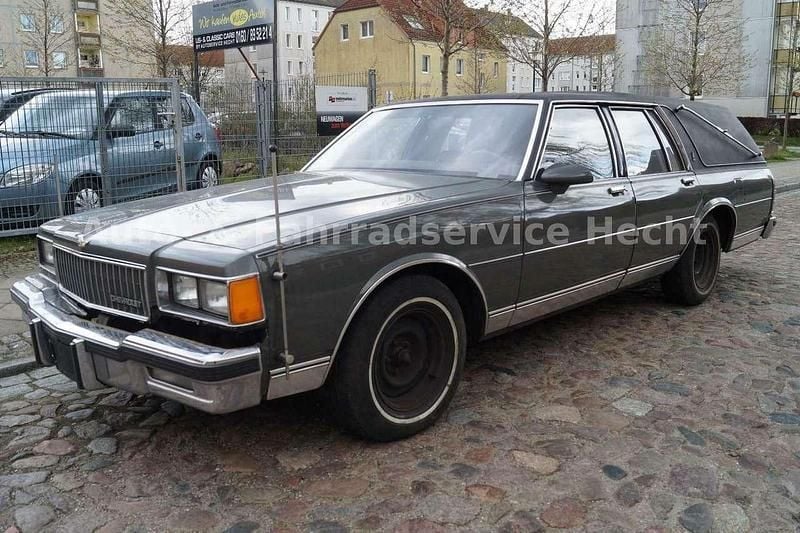Gebraucht Chevrolet Caprice 170 PS (125 kW) 1986 Grau Kombi