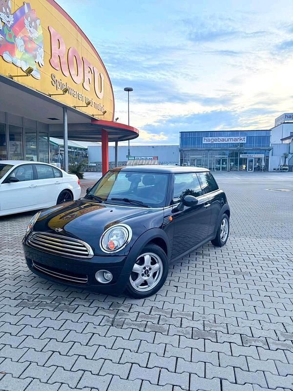 Schwarz Gebraucht 2009 Mini Cooper Coupé Coupé | 3.750 € (Fairer Preis) - Bild 1/4