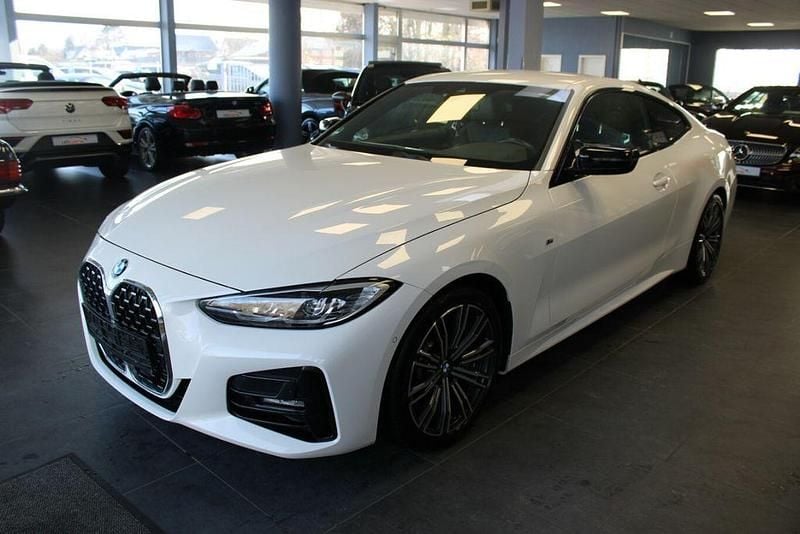 Gebraucht BMW 430 M Sport 245 PS (180 kW) 2023 Weiß Coupé