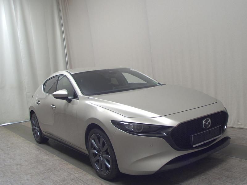 Gebraucht Mazda 3 122 PS (89 kW) 2023 Weiss Limousine