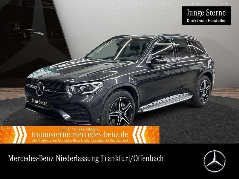 Grau Gebraucht 2020 Mercedes GLC300 AMG SUV | 45.990 € (Teuer) - Bild 1/3