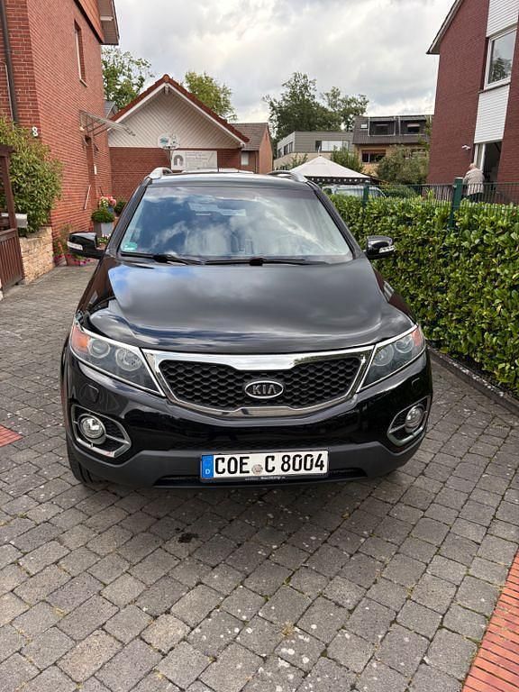 Schwarz Gebraucht 2012 Kia Sorento Spirit SUV | 6.900 € (Superpreis) - Bild 1/4