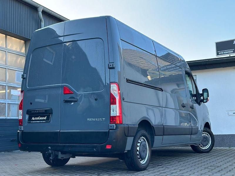 Gebraucht Renault Master 136 PS (100 kW) 2021 Grau Van / Kleinbus