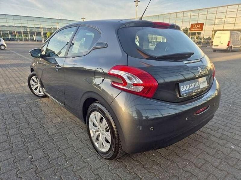 Second-hand Peugeot 208 Active 68 CP (50 kW) 2013 Gri Hatchback