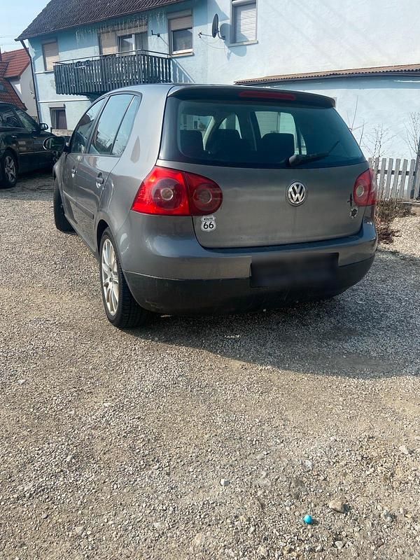 Gebraucht VW Golf IV 105 PS (77 kW) 2005 Limousine