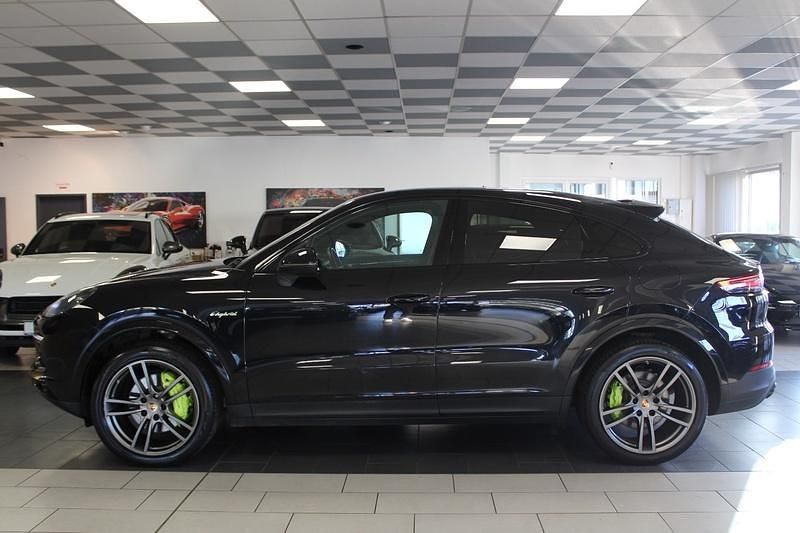 Gebraucht Porsche Cayenne Coupe 462 PS (339 kW) 2019 Tiefschwarz Coupé