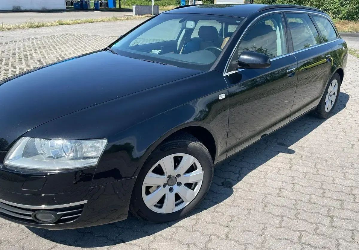 Gebraucht Audi A6 Ambiente 179 PS (131 kW) 2006 Schwarz Kombi
