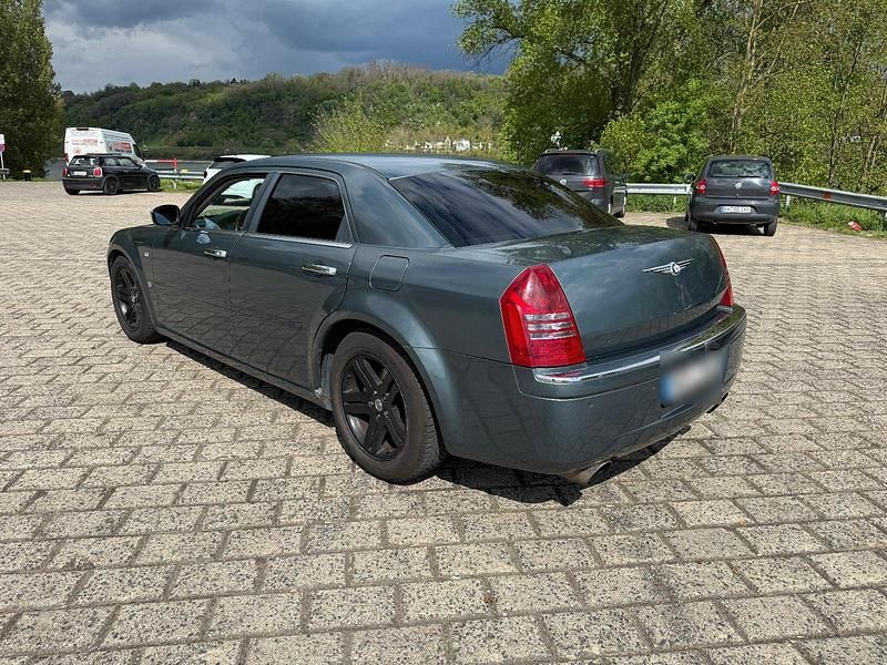 Używany Chrysler 300C 249 KM (183 kW) 2004 Zielony Sedan/Limuzyna
