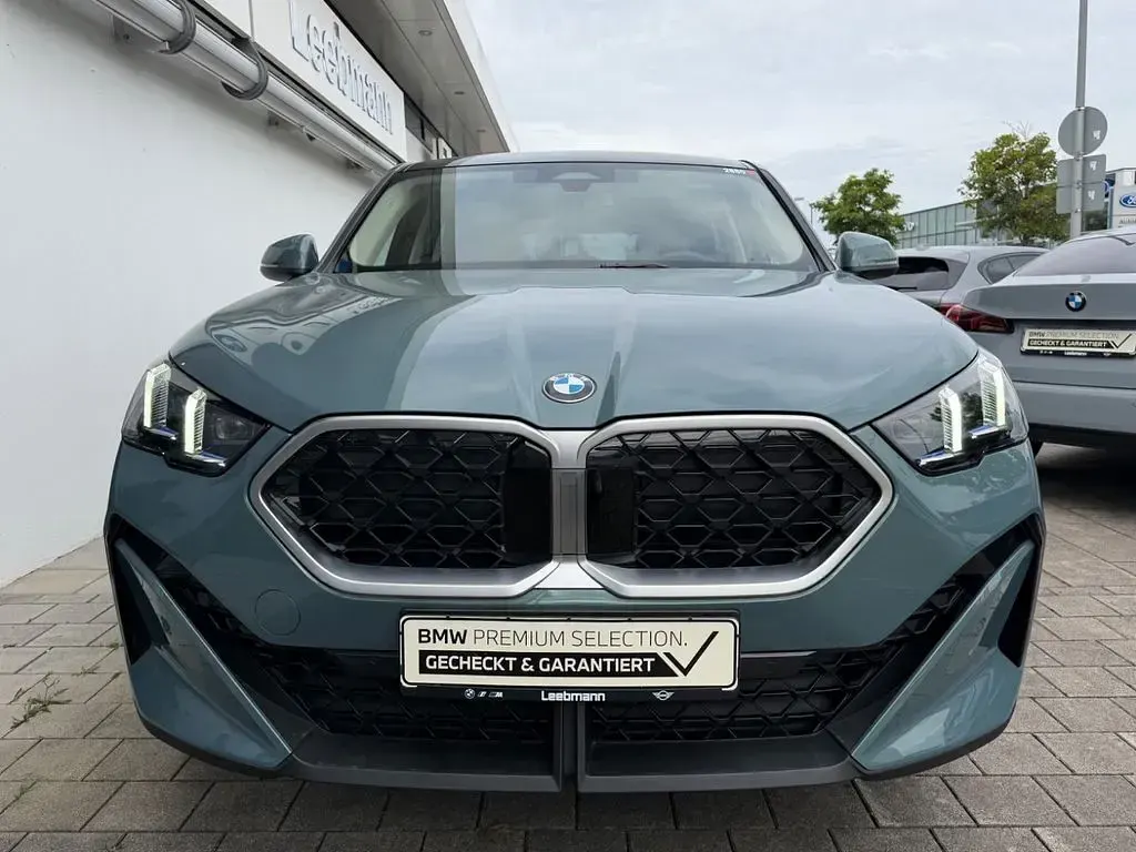 Gebraucht BMW X2 Shadowline 170 PS (125 kW) 2025 Grün SUV