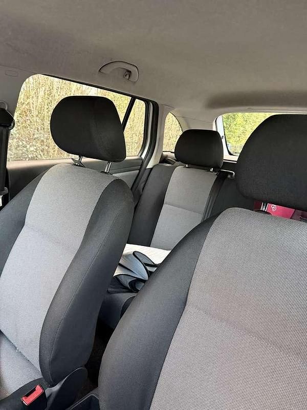 Gebraucht Skoda Fabia 60 PS (44 kW) 2009 Grau Kombi