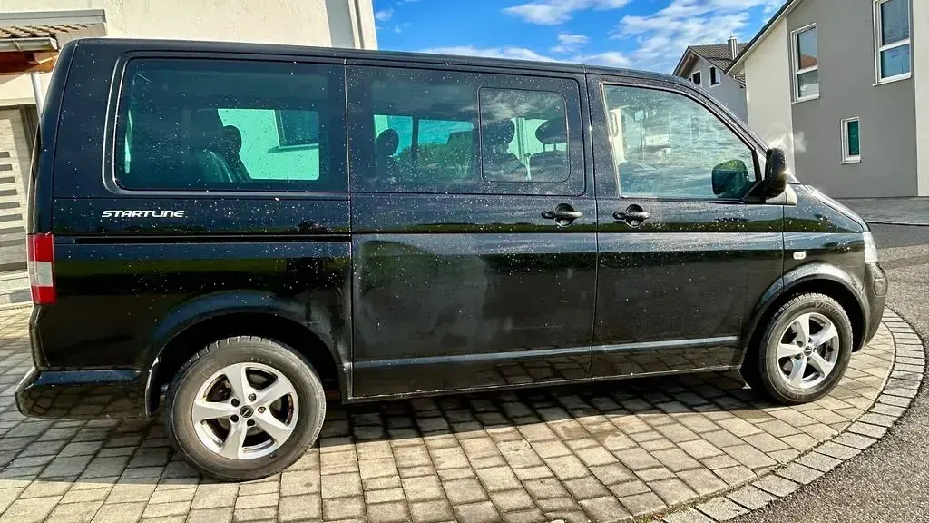 Gebraucht VW Multivan Startline 131 PS (96 kW) 2008 Schwarz Van / Kleinbus