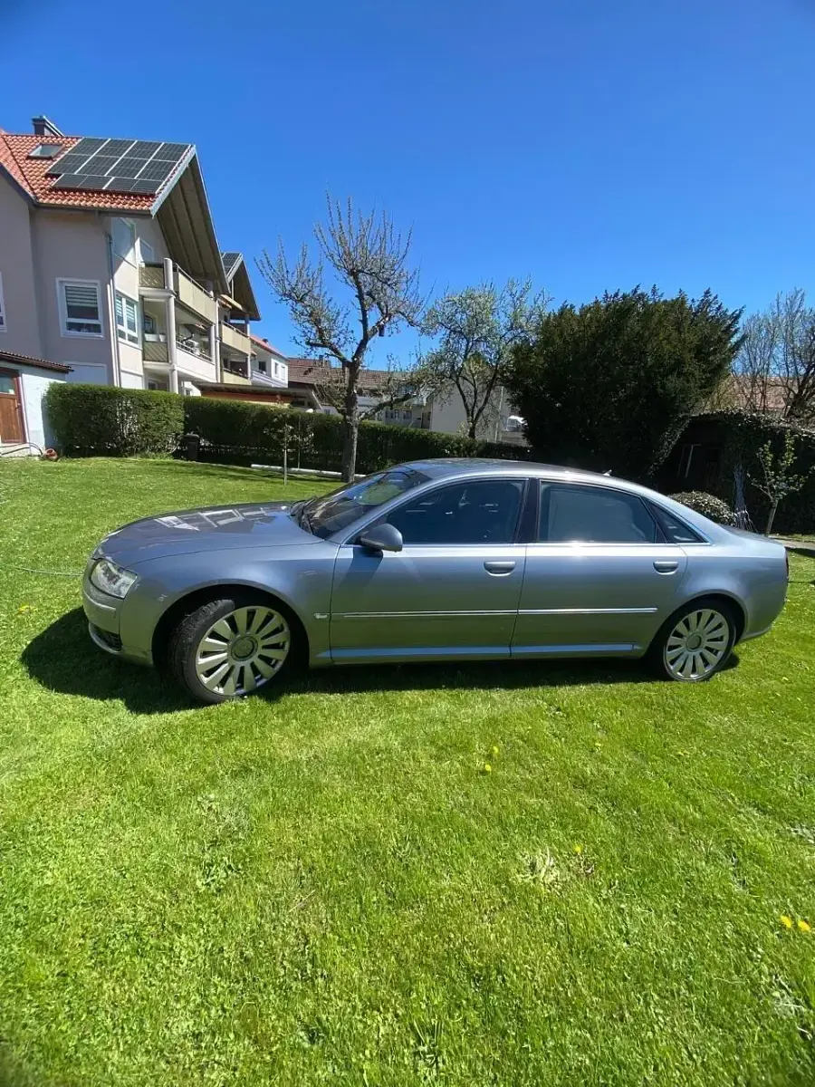 Gebraucht Audi A8L Comfort 326 PS (239 kW) 2007 Grau Limousine