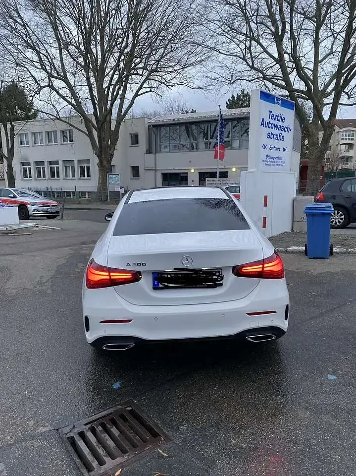Gebraucht Mercedes A200 Advanced Plus 163 PS (119 kW) 2023 Limousine