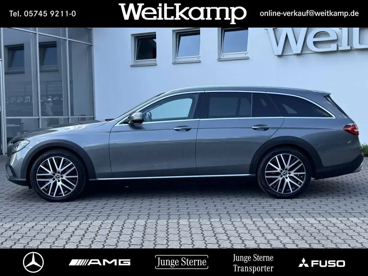 Gebraucht Mercedes E400 330 PS (242 kW) 2019 Lack selenitgrau Kombi