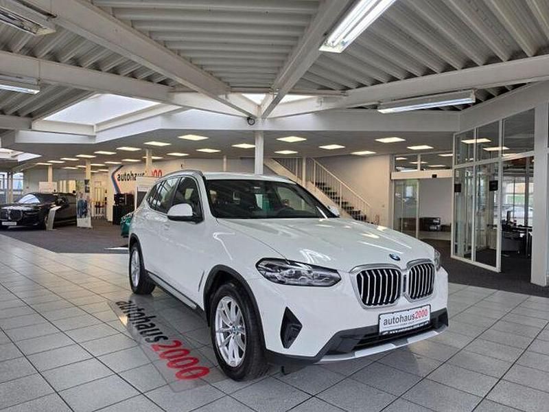 Gebraucht BMW X3 Sport Line 190 PS (139 kW) 2023 Alpinweiss iii SUV