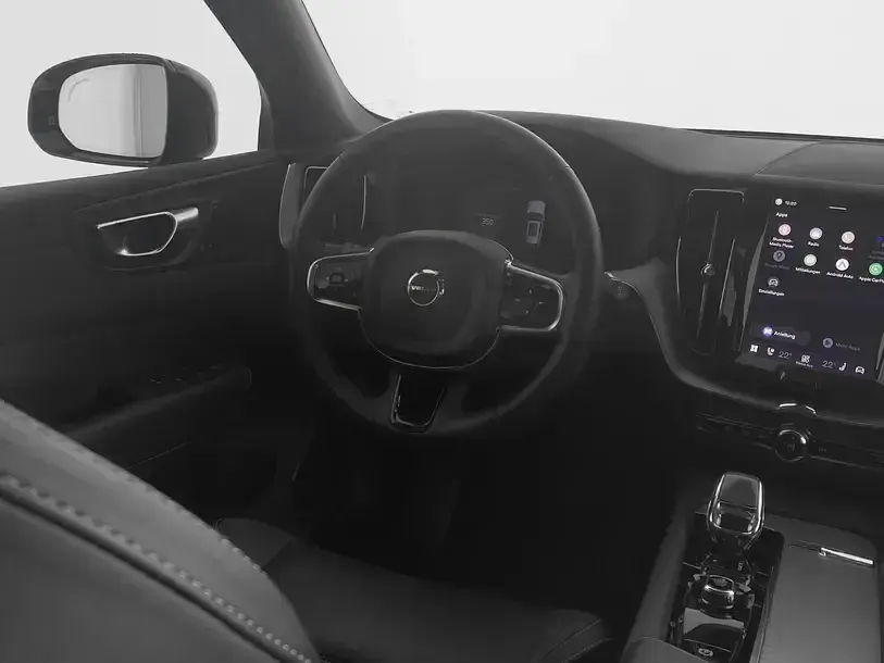 Gebraucht Volvo XC60 Plus 335 PS (246 kW) 2023 Crystal white / SUV