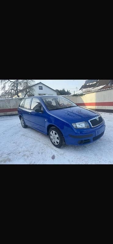 Blau Gebraucht 2005 Skoda Fabia Kombi | 2.249 € (Etwas zu teuer) - Bild 1/4