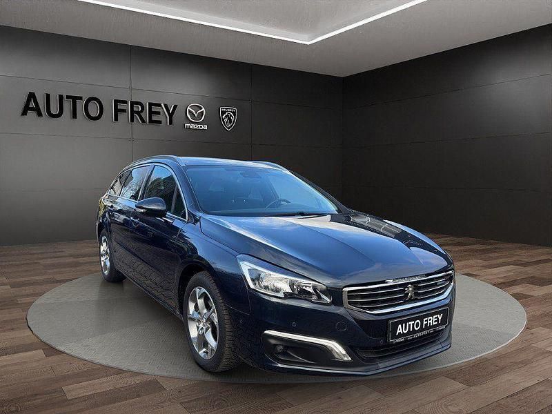 Gebraucht Peugeot 508 SW 150 PS (110 kW) 2016 Dunkelblau Kombi