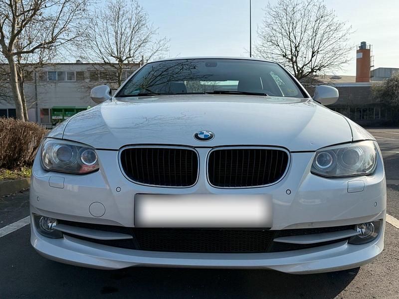 Gebraucht BMW 320 184 PS (135 kW) 2012 Weiß Coupé