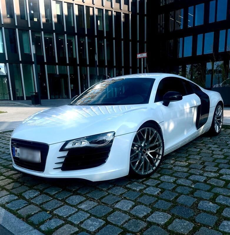 Weiß Gebraucht 2010 Audi R8 Coupé Coupé | 54.900 € (Fairer Preis) - Bild 1/4