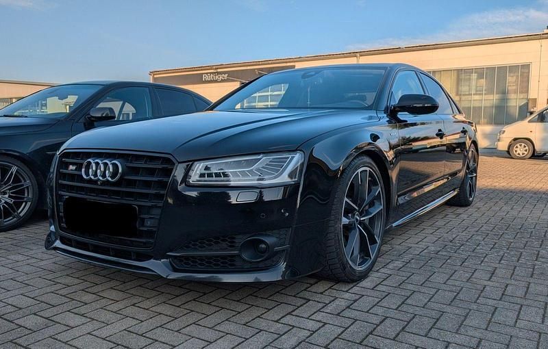 Gebraucht Audi S8 Ambiente 605 PS (444 kW) 2017 Schwarz Limousine