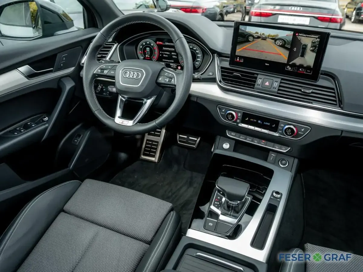 Gebraucht Audi Q5 Sportback Ambiente 204 PS (150 kW) 2025 Daytonagrau perleffekt SUV