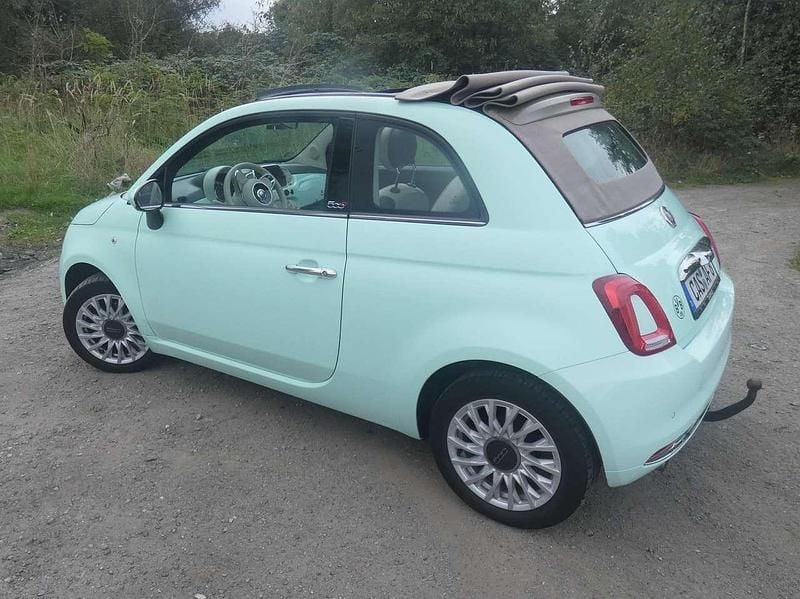 Grün Gebraucht 2018 Fiat 500C Lounge Cabrio | 9.350 € (Guter Preis) - Bild 1/4