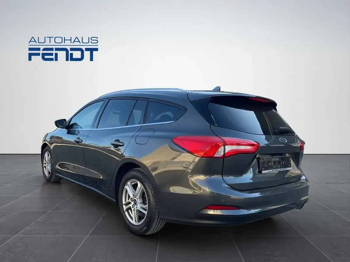 Second-hand Ford Focus 120 CP (88 kW) 2021 Gri Break