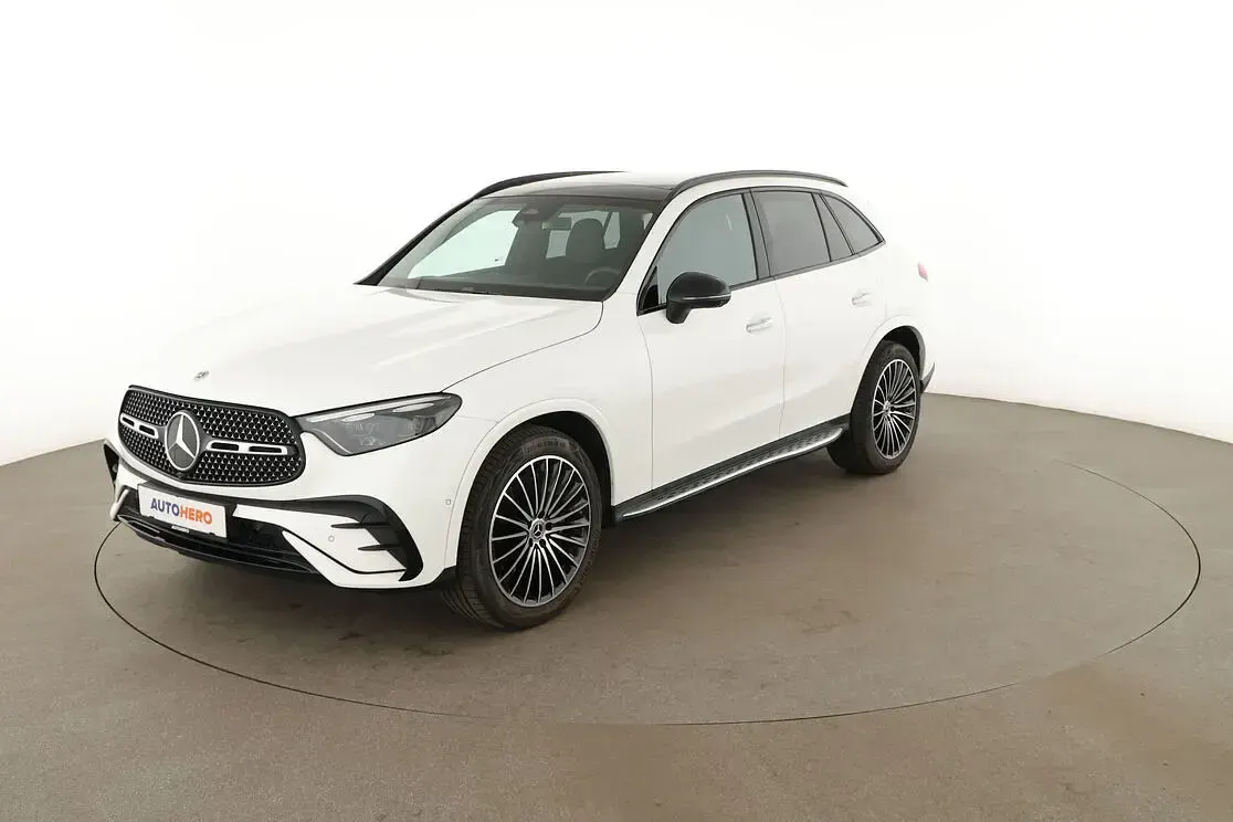 Gebraucht Mercedes GLC200 AMG line 204 PS (150 kW) 2025 SUV